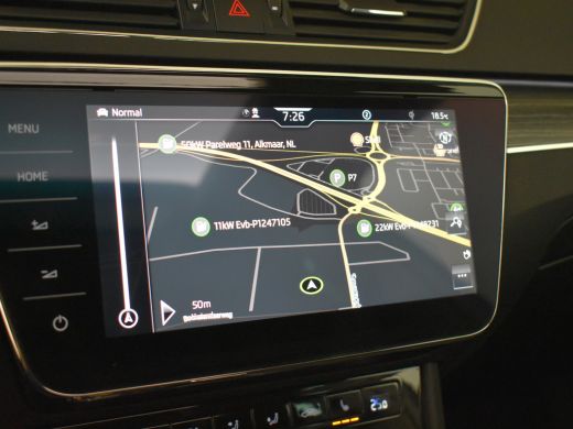 Skoda Superb Combi 1.4 TSI iV Business Edition Plus 218pk | Panorama dak | Dodehoekdetectie | Trekhaak | Elekt... ActivLease financial lease
