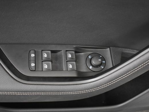Skoda Superb Combi 1.4 TSI iV Business Edition Plus 218pk | Panorama dak | Dodehoekdetectie | Trekhaak | Elekt... ActivLease financial lease