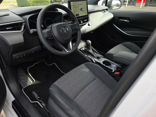 Toyota Corolla Touring Sports Hybrid 140 Dynamic | Nieuwe auto | Voorraadpremie | Direct uit voorraad leverbaar | ActivLease financial lease
