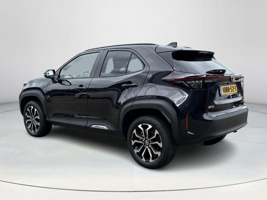 Toyota Yaris Cross 1.5 Hybrid 115 First Edition **STOEL EN STTURWIELVERWARMING/ KEYLESS/ 36 MAANDEN GARANTIE** ActivLease financial lease