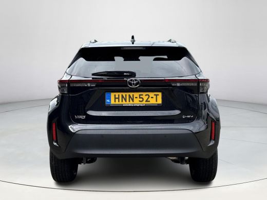 Toyota Yaris Cross 1.5 Hybrid 115 First Edition **STOEL EN STTURWIELVERWARMING/ KEYLESS/ 36 MAANDEN GARANTIE** ActivLease financial lease