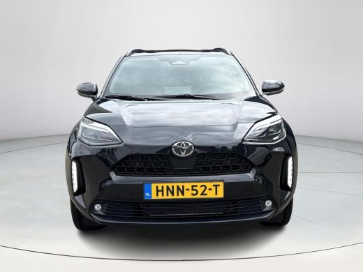 Toyota Yaris Cross 1.5 Hybrid 115 First Edition **STOEL EN STTURWIELVERWARMING/ KEYLESS/ 36 MAANDEN GARANTIE** ActivLease financial lease