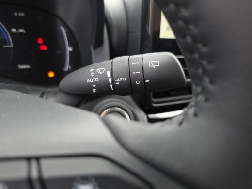 Toyota Yaris Cross Hybrid 115 Dynamic + Comfort Pack | Nieuwe auto | Direct uit voorraad leverbaar | ActivLease financial lease