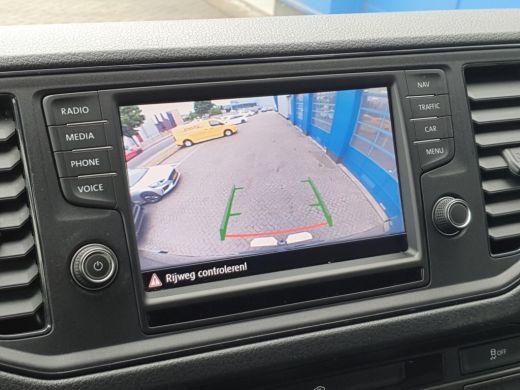 Volkswagen Crafter 35 2.0 TDI Automaat L3H3 (L2H2) 3000kg Trekgewicht ActivLease financial lease