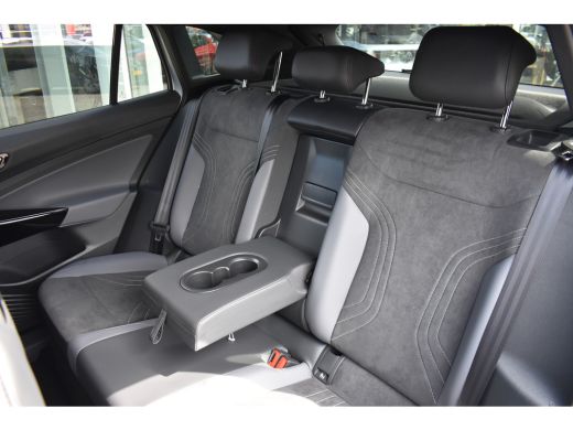 Volkswagen ID.4 Pro Limited Edition | 'App-Connect' draadloze smartphone integratie | Achterbank in ongelijke del... ActivLease financial lease