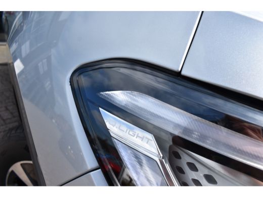 Volkswagen ID.4 Pro Limited Edition | 'App-Connect' draadloze smartphone integratie | Achterbank in ongelijke del... ActivLease financial lease