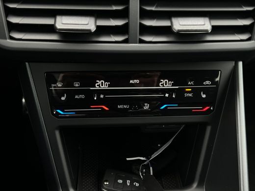 Volkswagen Polo R-Line Business Inclusief €2000,- inruilvoordeel  | 'App-Connect' draadloze smartphone integratie... ActivLease financial lease