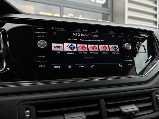 Volkswagen Polo R-Line Business Inclusief €2000,- inruilvoordeel  | 'App-Connect' draadloze smartphone integratie... ActivLease financial lease