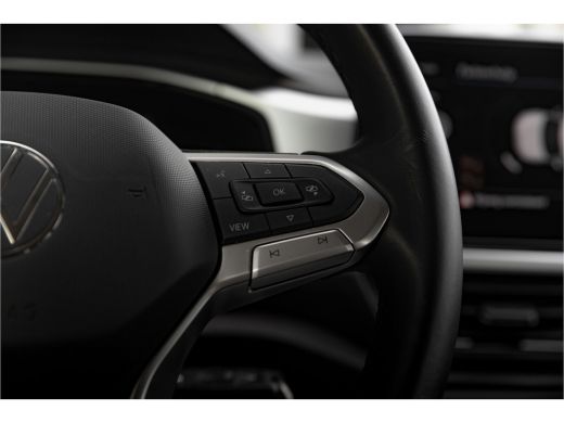 Volkswagen T-Roc 1.0 TSI Business | Clima | Navi | Stoelverwarming | ActivLease financial lease