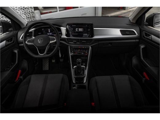 Volkswagen T-Roc 1.0 TSI Business | Clima | Navi | Stoelverwarming | ActivLease financial lease