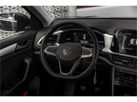 Volkswagen T-Roc 1.0 TSI Business | Clima | Navi | Stoelverwarming | ActivLease financial lease