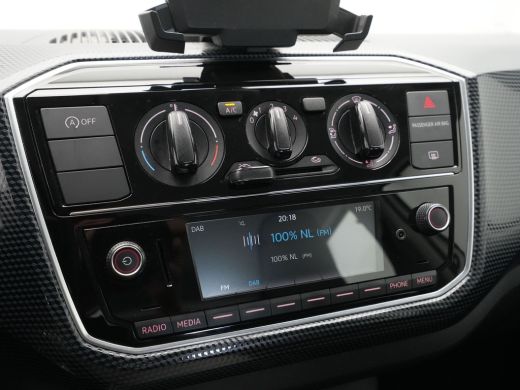 Volkswagen up! 1.0 BMT 60pk move up! Airco Dab 4-deurs 193 ActivLease financial lease