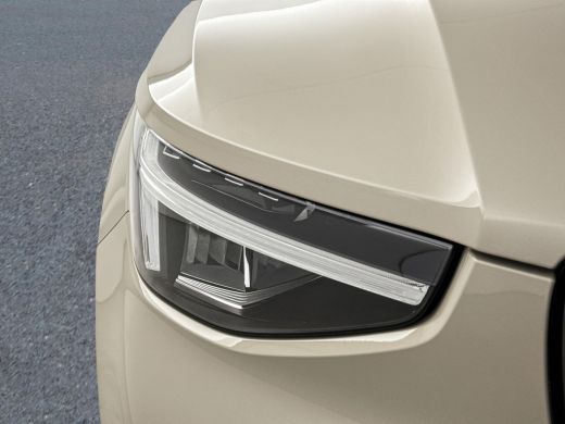 Volvo  XC40 B4 Plus Dark ActivLease financial lease