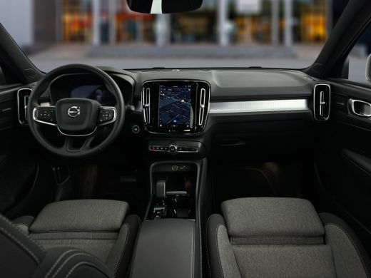 Volvo  XC40 B4 Plus Dark ActivLease financial lease