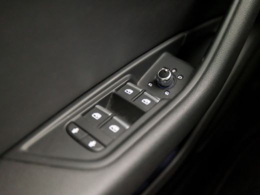 Audi A5 Sportback 40 TFSI S-Line Sport 191Pk Automaat (SCHUIFDAK, 2X S-LINE, VIRTUAL COCKPIT, GROOT NAVI,... ActivLease financial lease