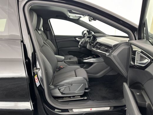 Audi Q4 e-tron 40 S edition 77 kWh S-Line-Sportpack [ 3-Fase ] (INCL-BTW) *HEAT-PUMP | LEATHER-FABRIC | MATRIX-L... ActivLease financial lease