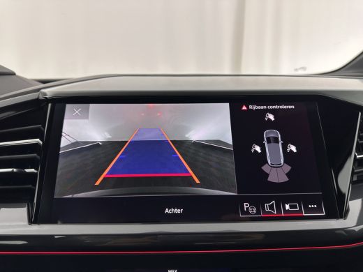 Audi Q4 e-tron 40 S edition 77 kWh S-Line-Sportpack [ 3-Fase ] (INCL-BTW) *HEAT-PUMP | LEATHER-FABRIC | MATRIX-L... ActivLease financial lease