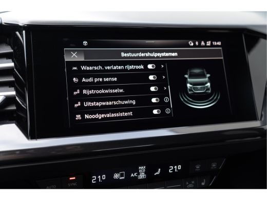Audi Q4 Sportback e-tron 40 / 2x S-line/ Sonos/ Head-Up/ Ruit-leder/ Adaptive Cruise Control/ Panoramadak/ 150kW (204PK) ActivLease financial lease