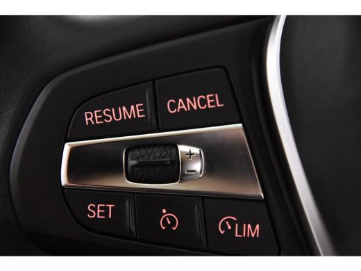 BMW 3-serie 330e Business Edition Plus *1ste Eigenaar*Navigatie*Park assist* ActivLease financial lease