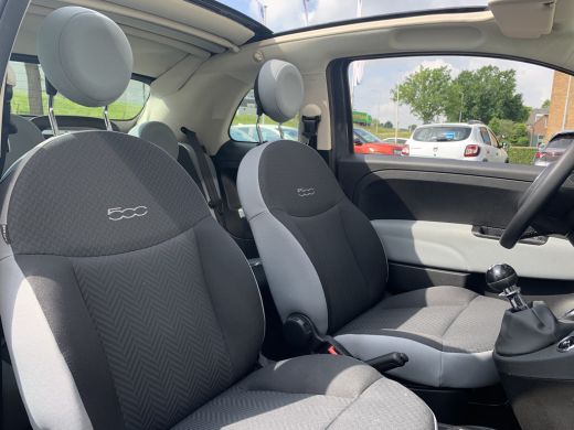 Fiat 500C 1.2 Young Airco | Cruise Control | DAB | Navi | cabriodak ActivLease financial lease
