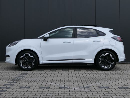 Ford Puma Gen-E Premium 44 kWh | Panoramadak | Winterpack | 360 Camera | Adaptive Cruise | BLIS | Matrix LED ActivLease financial lease