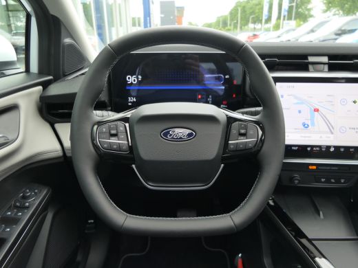 Ford Puma Gen-E Premium 44 kWh | Panoramadak | Winterpack | 360 Camera | Adaptive Cruise | BLIS | Matrix LED ActivLease financial lease