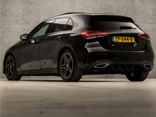 Mercedes A-Klasse 180 AMG Sport Night Upgrade (SCHUIFDAK, GROOT NAVI, LEDER/ALCANTARA, STOELVERWARMING, WIDESCREEN,... ActivLease financial lease