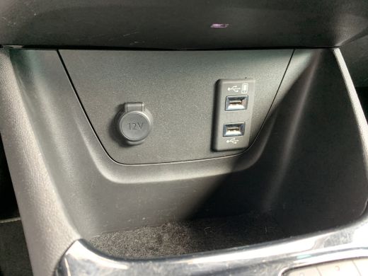 Opel Crossland X 1.2 Turbo Innovation Airco | Cruise Control | Camera | Keyless | Navigatie | PDC V&A | Stoel&Stuu... ActivLease financial lease