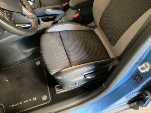 Opel Crossland X 1.2 Turbo Innovation Airco | Cruise Control | Camera | Keyless | Navigatie | PDC V&A | Stoel&Stuu... ActivLease financial lease