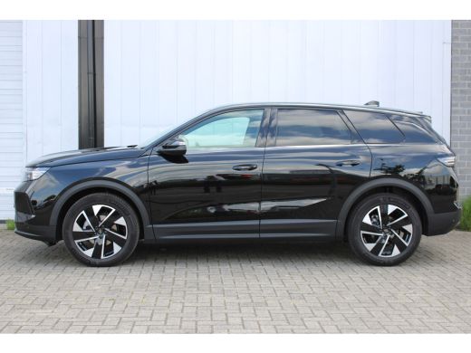 Opel Grandland 1.2 Turbo Hybrid GS / Navigatie / Camera / Stuur -en stoelverwarming / PDC V+A / Keyless / LED / ... ActivLease financial lease