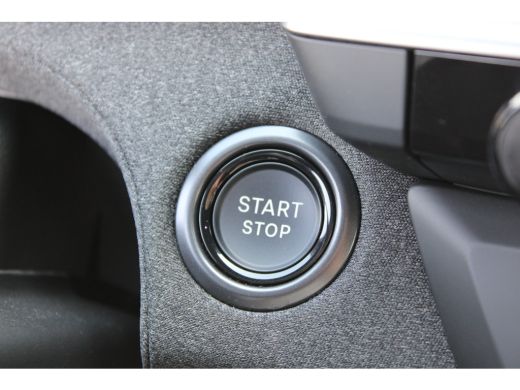 Opel Grandland 1.2 Turbo Hybrid GS / Navigatie / Camera / Stuur -en stoelverwarming / PDC V+A / Keyless / LED / ... ActivLease financial lease