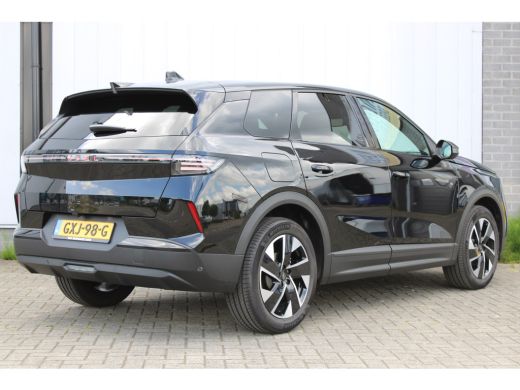 Opel Grandland 1.2 Turbo Hybrid GS / Navigatie / Camera / Stuur -en stoelverwarming / PDC V+A / Keyless / LED / ... ActivLease financial lease