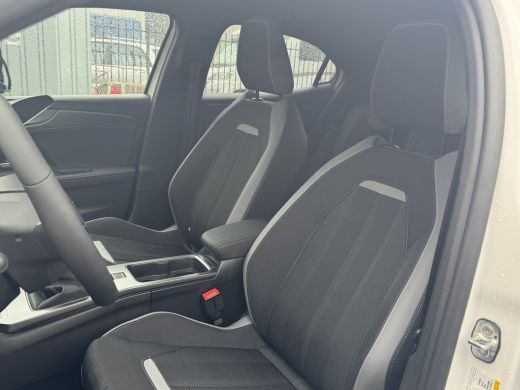 Opel Mokka 1.2 Turbo 136pk | 18" Lichtmetalen velgen, Bi-Color | Achteruitrijcamera | Electronic Climate Con... ActivLease financial lease