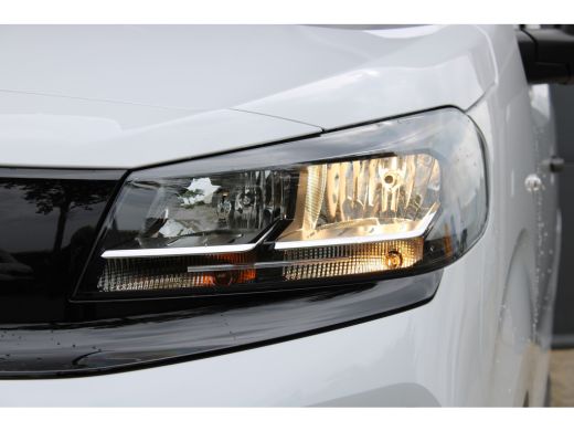 Opel Vivaro 2.0 Diesel 145 L2 / Navigatie / Trekhaak / Camera / Parkeersensoren / Carplay / DAB / ActivLease financial lease