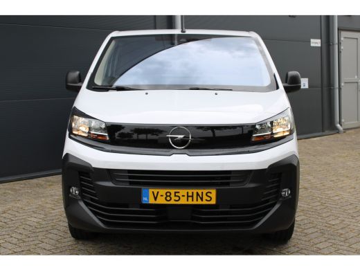 Opel Vivaro 2.0 Diesel 145 L2 / Navigatie / Trekhaak / Camera / Parkeersensoren / Carplay / DAB / ActivLease financial lease
