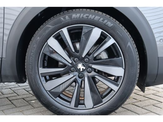 Peugeot 5008 1.2 HYBRID 136PK GT PACK AUTOMAAT / NAVI / CLIMA / PDC / 19" LMV / CAMERA / KEYLESS / PANO. DAK /... ActivLease financial lease