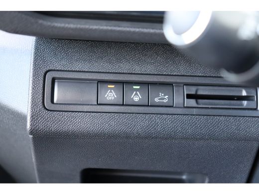 Peugeot 5008 1.2 HYBRID 136PK GT PACK AUTOMAAT / NAVI / CLIMA / PDC / 19" LMV / CAMERA / KEYLESS / PANO. DAK /... ActivLease financial lease