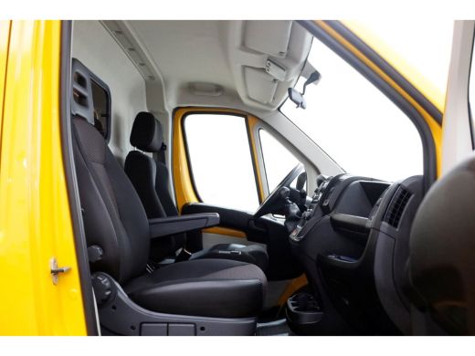 Peugeot Boxer 335 2.0 BlueHDI 130pk E6 L2H2 Premium Airco 10-2019 ActivLease financial lease