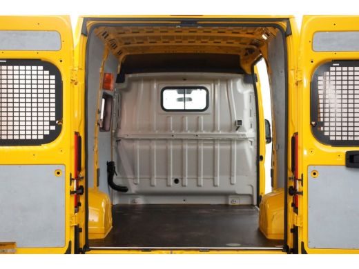 Peugeot Boxer 335 2.0 BlueHDI 130pk E6 L2H2 Premium Airco 10-2019 ActivLease financial lease