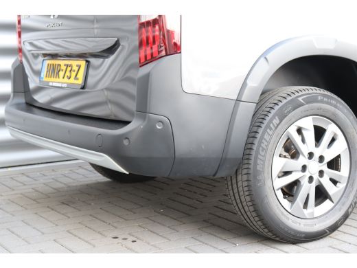 Peugeot Rifter 7-ZITS 1.2 PURETECH 130PK ALLURE AUTOMAAT / NAVI / CLIMA / LED / PDC / 16" LMV / CAMERA / BLUETOO... ActivLease financial lease