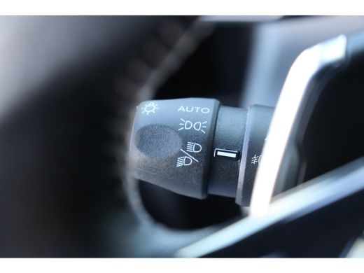 Peugeot Rifter 7-ZITS 1.2 PURETECH 130PK ALLURE AUTOMAAT / NAVI / CLIMA / LED / PDC / 16" LMV / CAMERA / BLUETOO... ActivLease financial lease