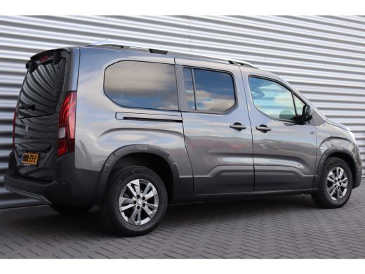 Peugeot Rifter 7-ZITS 1.2 PURETECH 130PK ALLURE AUTOMAAT / NAVI / CLIMA / LED / PDC / 16" LMV / CAMERA / BLUETOO... ActivLease financial lease