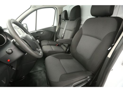 Renault Trafic 1.6 dCi T29 L1H1 Airco Cruise Navi PDC 2xSchuifdeur 3 Persoons Elektrpakket ActivLease financial lease
