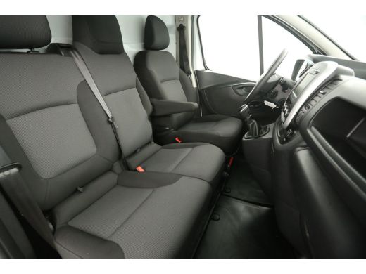 Renault Trafic 1.6 dCi T29 L1H1 Airco Cruise Navi PDC 2xSchuifdeur 3 Persoons Elektrpakket ActivLease financial lease