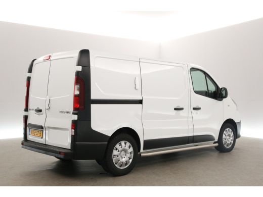 Renault Trafic 1.6 dCi T29 L1H1 Airco Cruise Navi PDC 2xSchuifdeur 3 Persoons Elektrpakket ActivLease financial lease