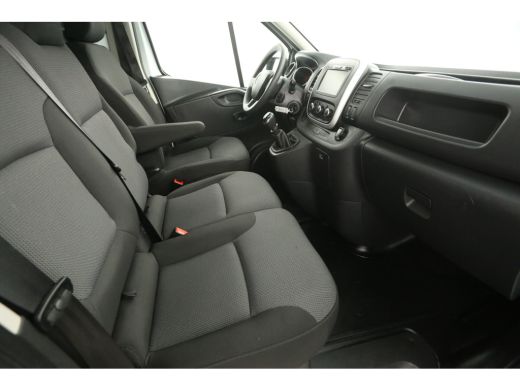 Renault Trafic 1.6 dCi T29 L1H1 Airco Cruise Navi PDC 2xSchuifdeur 3 Persoons Elektrpakket ActivLease financial lease