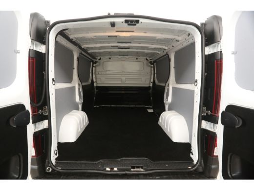 Renault Trafic 1.6 dCi T29 L1H1 Airco Cruise Navi PDC 2xSchuifdeur 3 Persoons Elektrpakket ActivLease financial lease