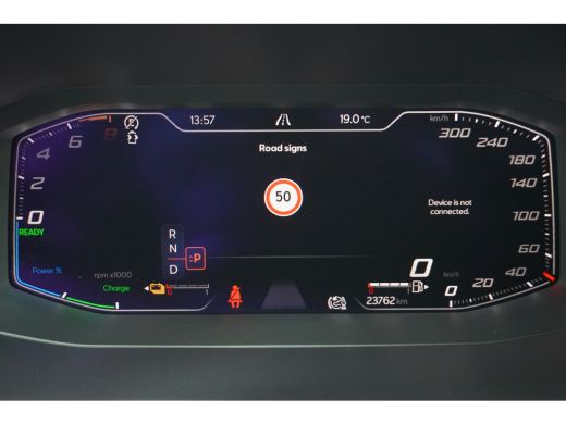 Seat Leon Sportstourer 1.4 e-Hybrid Black Edition | TREKHAAK | CAMERA | NAVIGATIE | ELEKTR. A. KLEP | STUUR + STOELVERW. ActivLease financial lease