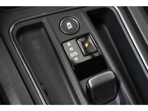 Seat Leon Sportstourer 1.4 e-Hybrid Black Edition | TREKHAAK | CAMERA | NAVIGATIE | ELEKTR. A. KLEP | STUUR + STOELVERW. ActivLease financial lease