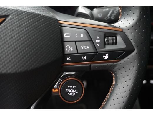 Seat Leon Sportstourer 1.4 e-Hybrid Black Edition | TREKHAAK | CAMERA | NAVIGATIE | ELEKTR. A. KLEP | STUUR + STOELVERW. ActivLease financial lease